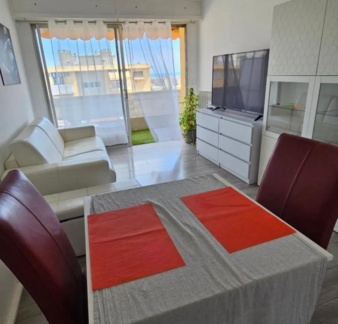 Charmant Studio Avec Parking Cagnes-sur-Mer Apartment