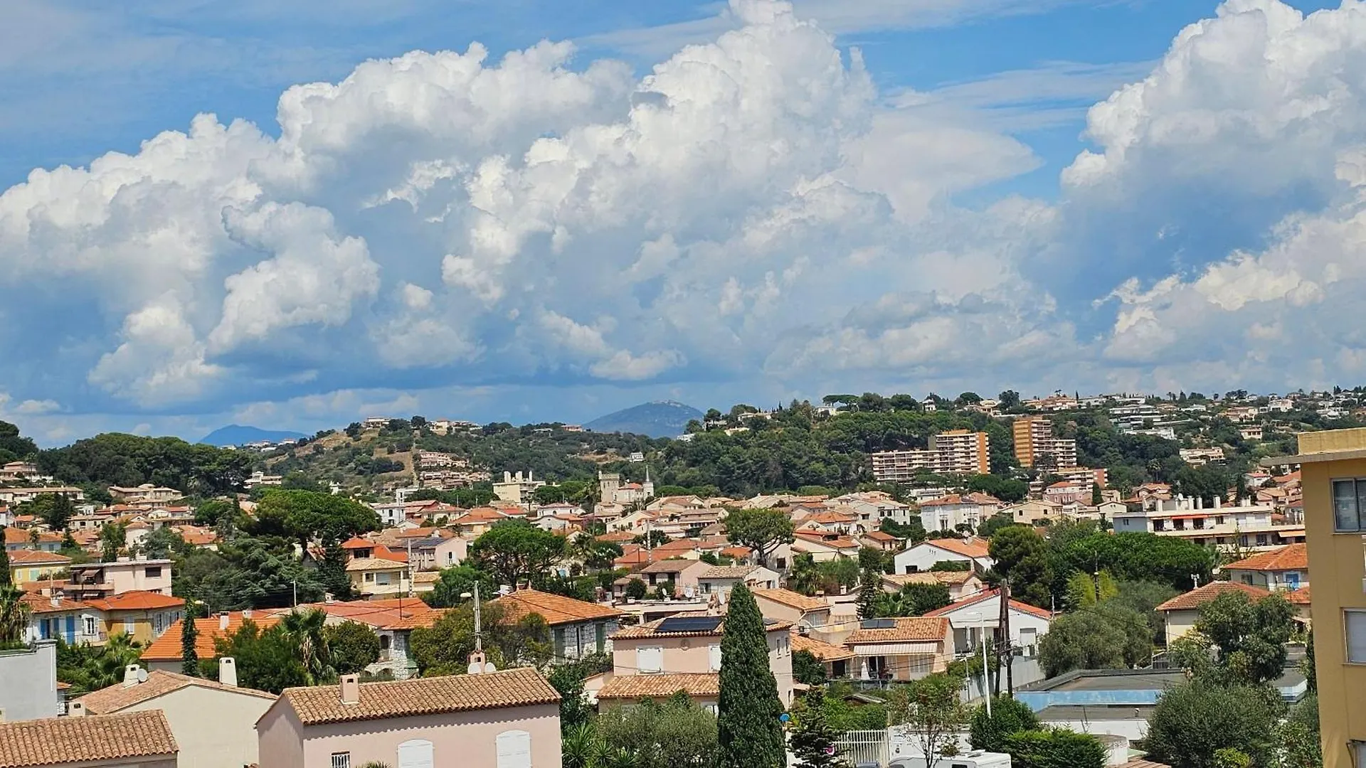 Apartment Charmant Studio Avec Parking Cagnes-sur-Mer