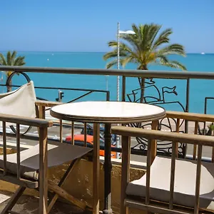 Hotell Du Bord De 